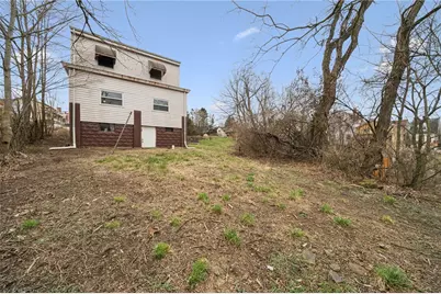 504 Fair Oaks Street, Stowe Township, PA 15136 - Photo 29