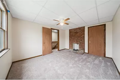 504 Fair Oaks Street, Stowe Township, PA 15136 - Photo 25