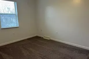 1099 Riverside Dr, Bridgewater, PA 15009 - Photo 15