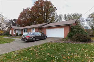 112 Alkim Dr, Centerville, PA 15417 - Photo 3