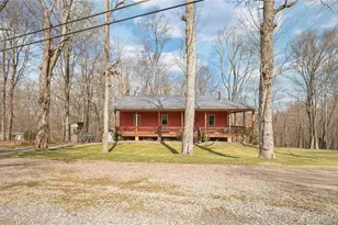 236 Chickadee Ln, Middlecreek Township, PA 15557 - Photo 35