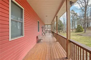 236 Chickadee Ln, Middlecreek Township, PA 15557 - Photo 5