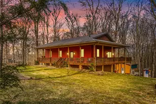 236 Chickadee Ln, Middlecreek Township, PA 15557 - Photo 1