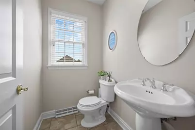 237 Erin Dr, Cranberry Township, PA 16066 - Photo 9