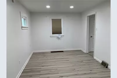 622 E Ascension Dr., West Mifflin, PA 15122 - Photo 7