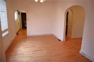 506 Lewis Ave, Jeannette, PA 15644 - Photo 3