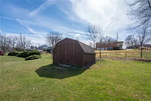 15 Deerfield Dr, Hempfield Township, PA 15601 - Photo 29