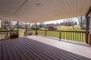 15 Deerfield Dr, Hempfield Township, PA 15601 - Photo 25