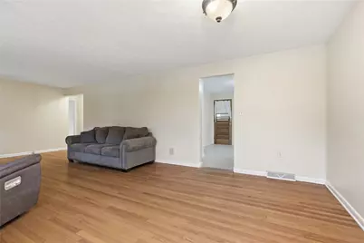 20 Fairhill Dr, Washington, PA 15301 - Photo 7