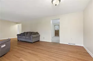 20 Fairhill Dr, Washington, PA 15301 - Photo 7