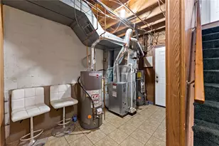 601 Burning Tree Ct, Elizabeth Twp/Boro, PA 15135 - Photo 17