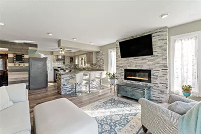 601 Burning Tree Ct, Elizabeth Twp/Boro, PA 15135 - Photo 7