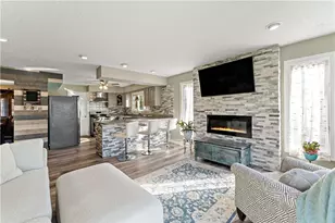 601 Burning Tree Ct, Elizabeth Twp/Boro, PA 15135 - Photo 7