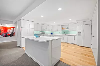 5742 5th Avenue #201, Pittsburgh, PA 15232 - Photo 9