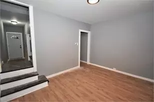 210 Chesterfield Rd, Pittsburgh, PA 15213 - Photo 11