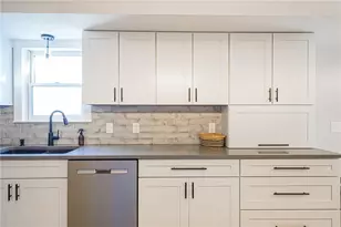 534 New Bedford-Sharon Rd, Pulaski Township, PA 16159 - Photo 17