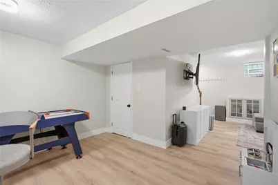 2521 Country Side Ln, Pittsburgh, PA 15090 - Photo 37