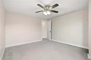 2521 Country Side Ln, Pittsburgh, PA 15090 - Photo 31