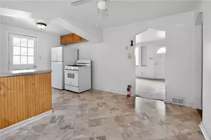 425 Idlewood Rd, Pittsburgh, PA 15235 - Photo 13