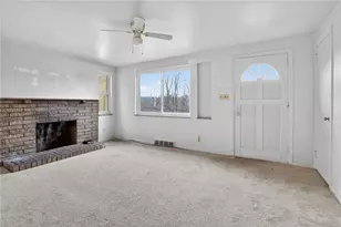 425 Idlewood Rd, Pittsburgh, PA 15235 - Photo 3