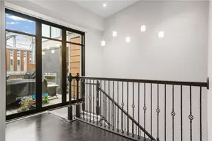 215 25th St, Downtown Pgh, PA 15222 - Photo 17