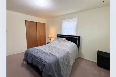 562 Firethorne Dr, Monroeville, PA 15146 - Photo 13