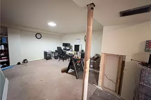 562 Firethorne Dr, Monroeville, PA 15146 - Photo 25