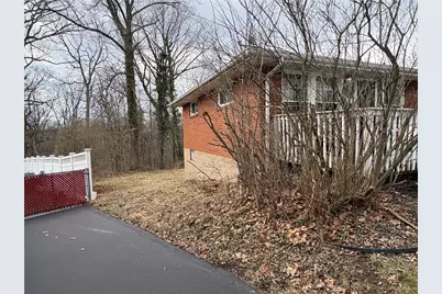 562 Firethorne Dr, Monroeville, PA 15146 - Photo 37