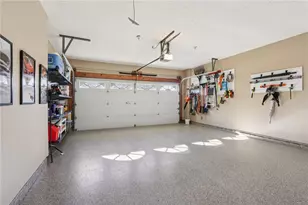 8300 Reagan Dr, Pittsburgh, PA 15237 - Photo 33