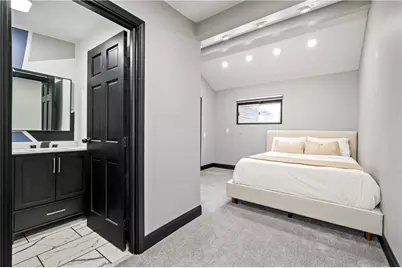 856 Cleveland Ave, Brackenridge, PA 15014 - Photo 21