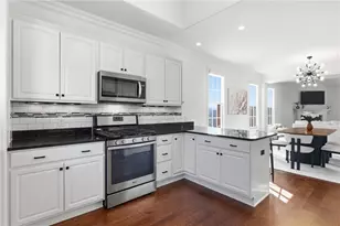 1742 Waterleaf Dr, Pittsburgh, PA 15143 - Photo 17