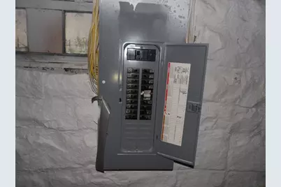 806 E 4th St, Oil City, PA 16301 - Photo 11