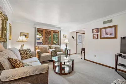 236 Philander St, Pittsburgh, PA 15218 - Photo 9