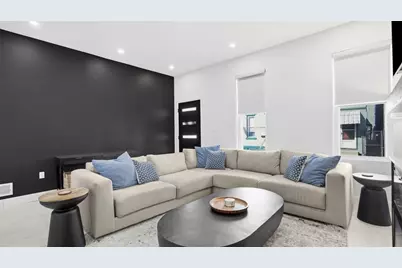 3930 Howley St, Pittsburgh, PA 15224 - Photo 7