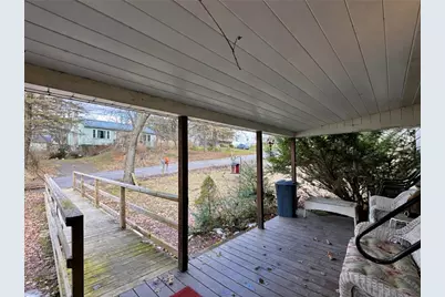 404 Ridgelawn Ave, Neshannock Township, PA 16105 - Photo 3