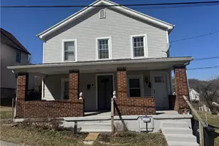 642 Irwin St, Wall Boro, PA 15148 - Photo 1