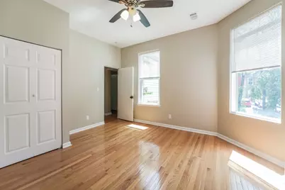 241 Amber St, Pittsburgh, PA 15206 - Photo 9