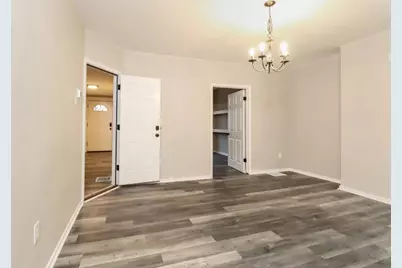 823 Collins Ave, Pittsburgh, PA 15206 - Photo 3