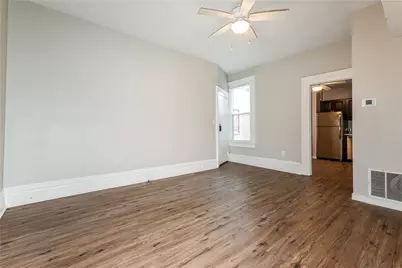 2106 Sarah St, Pittsburgh, PA 15203 - Photo 11