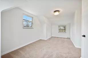 554 St Clair Dr, Pittsburgh, PA 15147 - Photo 15