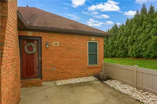 58 Ashford Dr, Cranberry Township, PA 16066 - Photo 5