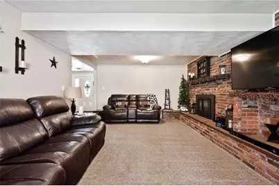 206 Cool Springs Rd, White Oak, PA 15131 - Photo 23
