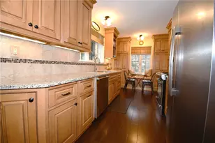 413 Morrison Dr, Pittsburgh, PA 15216 - Photo 15