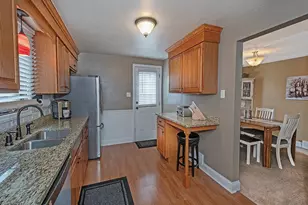 2728 Cedric Ave, Pittsburgh, PA 15226 - Photo 11