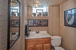 2728 Cedric Ave, Pittsburgh, PA 15226 - Photo 19