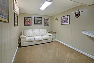 2728 Cedric Ave, Pittsburgh, PA 15226 - Photo 23