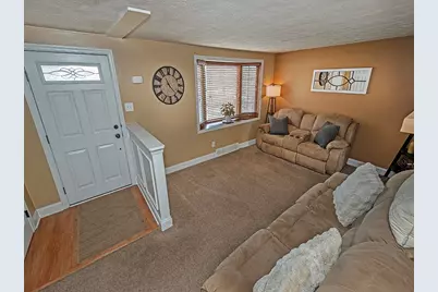 2728 Cedric Avenue, Pittsburgh, PA 15226 - Photo 5