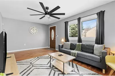 2330 Salisbury St, Pittsburgh, PA 15210 - Photo 3