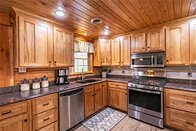 271 Mary George Road, Brady's Bend Township, PA 16025 - Photo 11