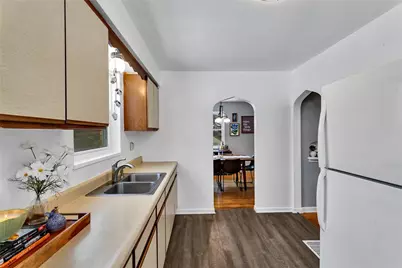 10179 Perry Hwy, Pittsburgh, PA 15090 - Photo 3